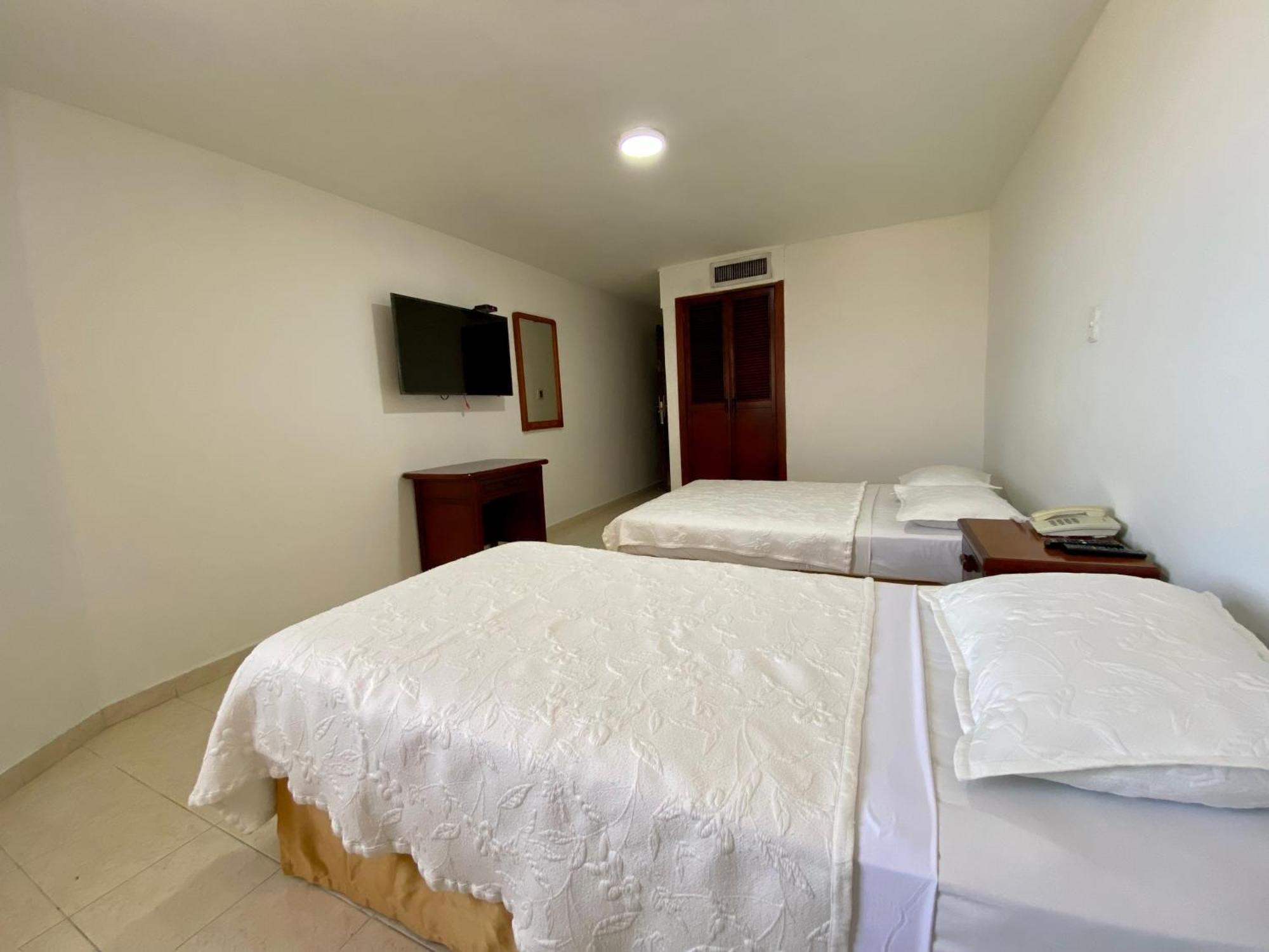 Hotel Dorado Plaza Bocagrande Картахена Экстерьер фото