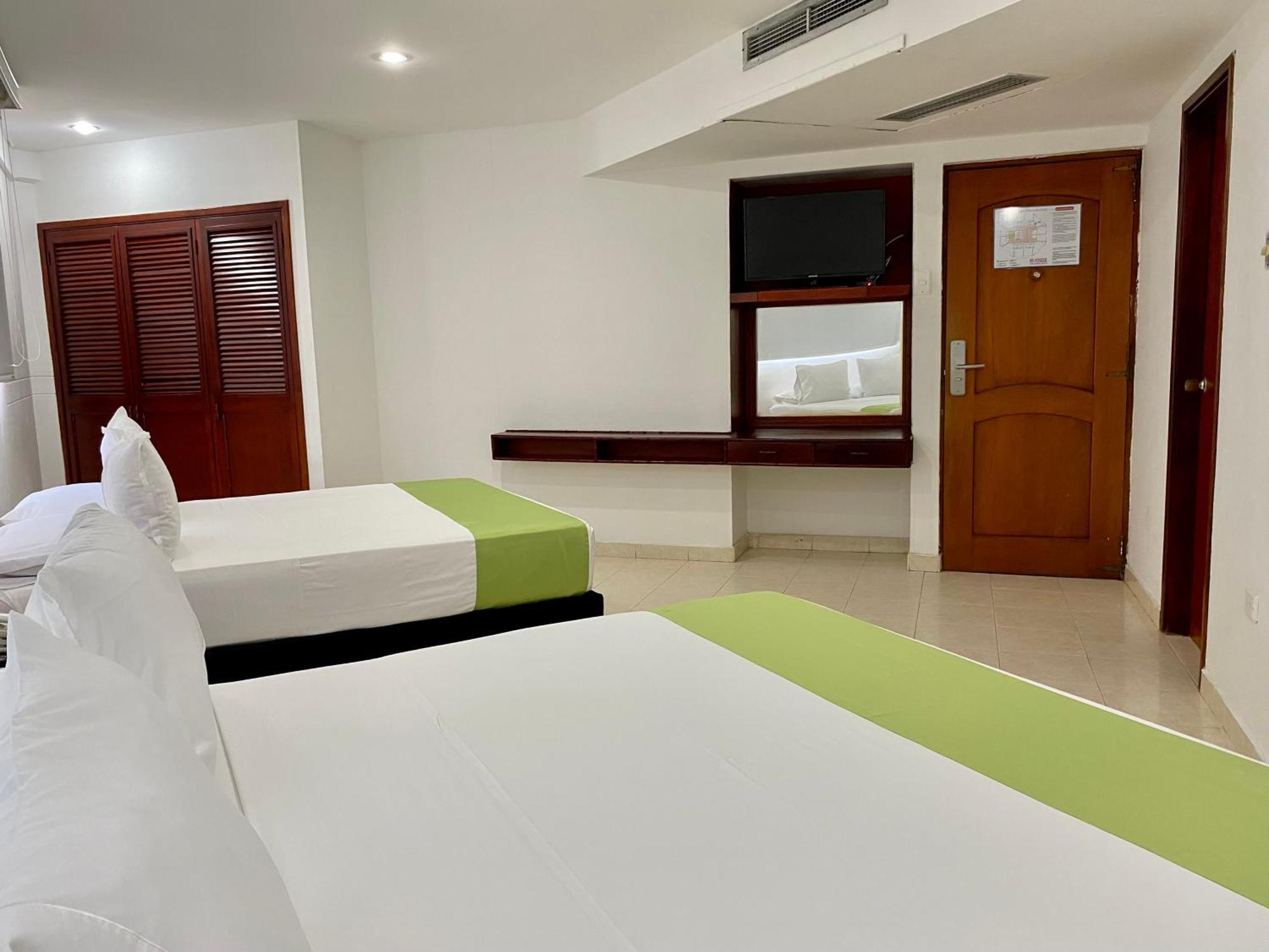 Hotel Dorado Plaza Bocagrande Картахена Экстерьер фото