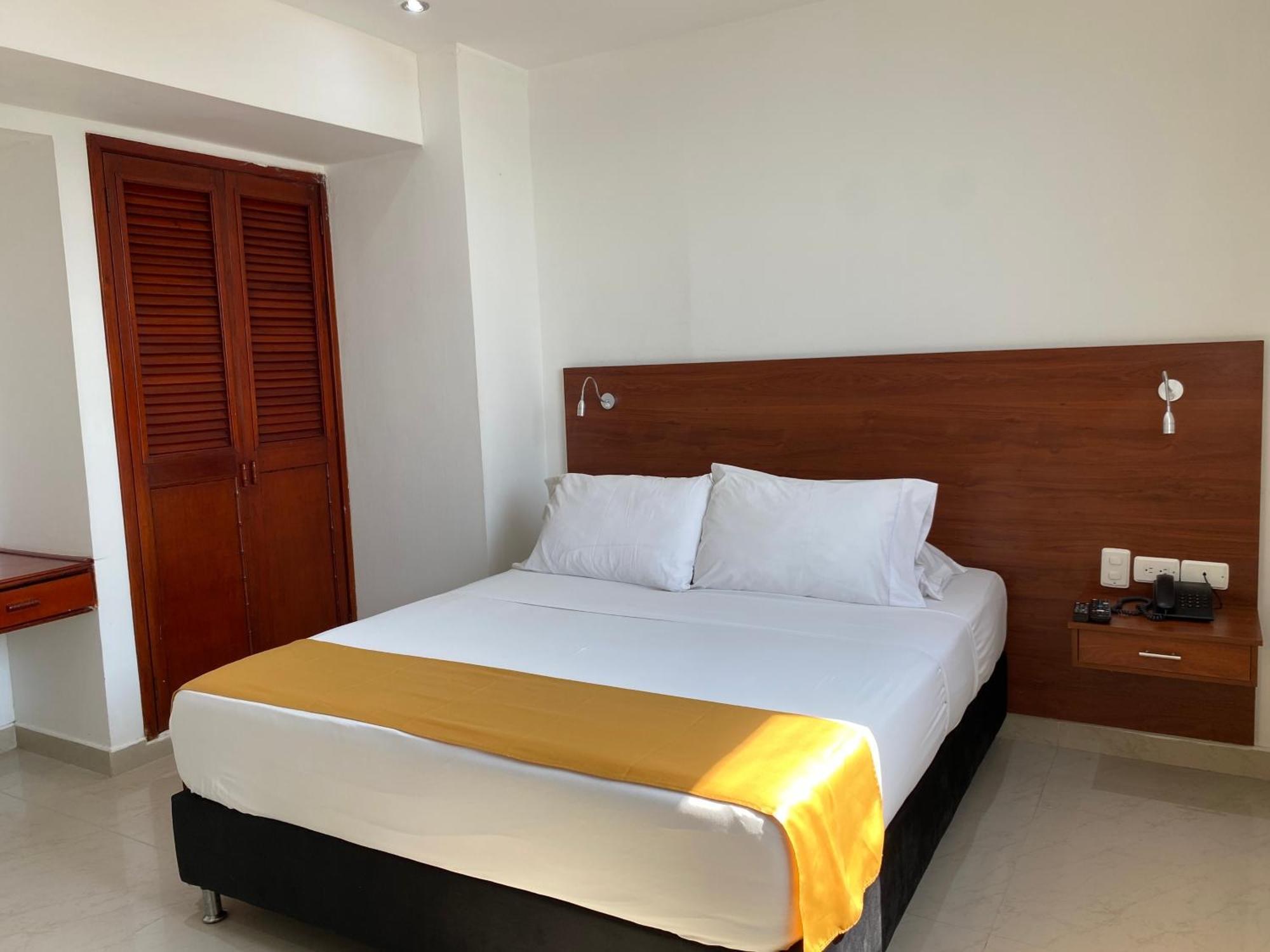 Hotel Dorado Plaza Bocagrande Картахена Экстерьер фото